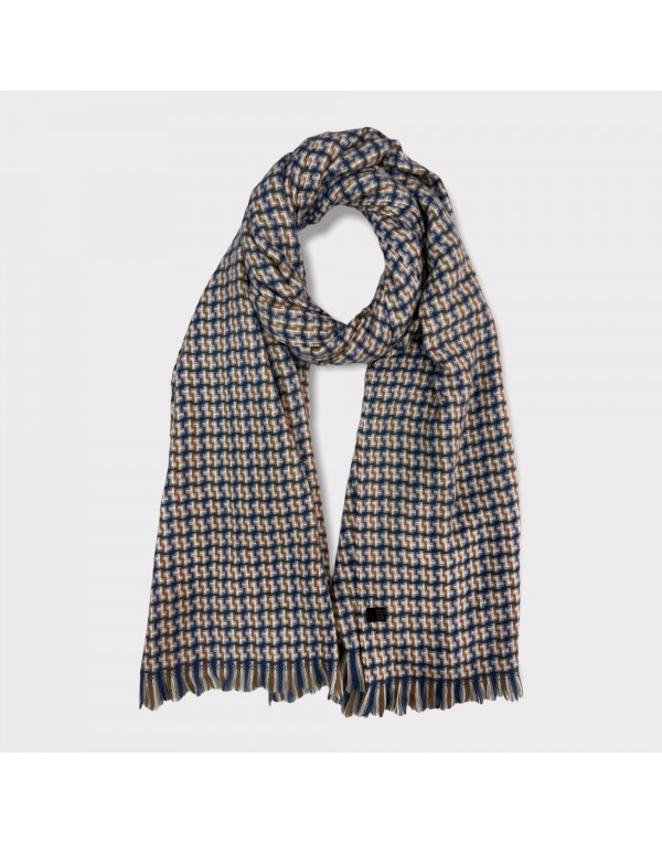 Houndstooth pattern scarf with fringes